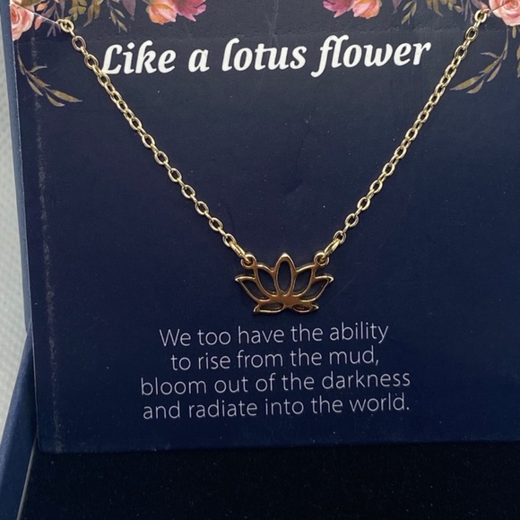 Dainty Lotus Necklace S925 Sterling Gold Pendant Necklace - Picture 3 of 3